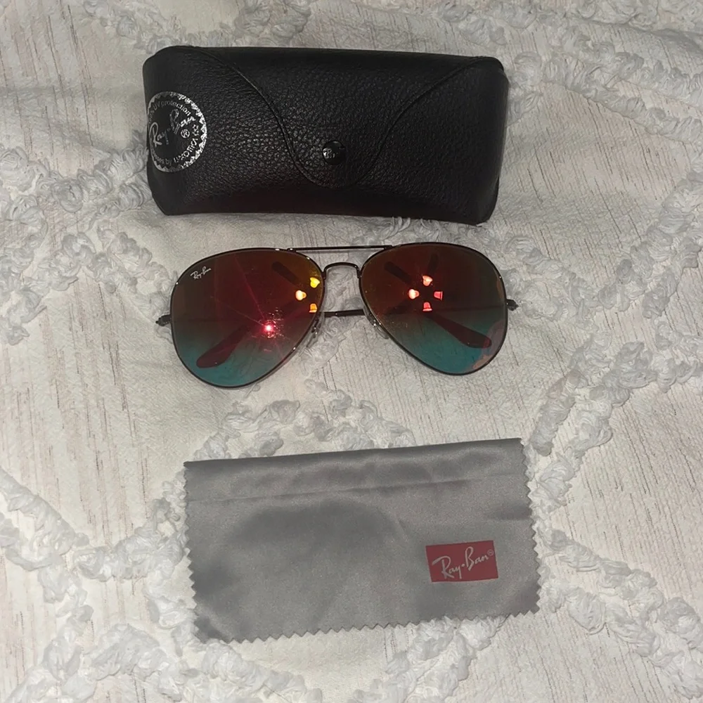 Ray-Bans - Picture 1 of 4